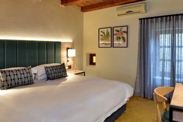 Hazyview Executive Suites 2 - Copy